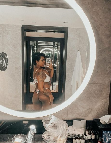 Indian Exhibition leaked onlyfans xxx