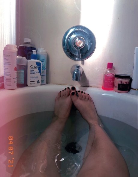 uwutaycos nude leaks onlyfans