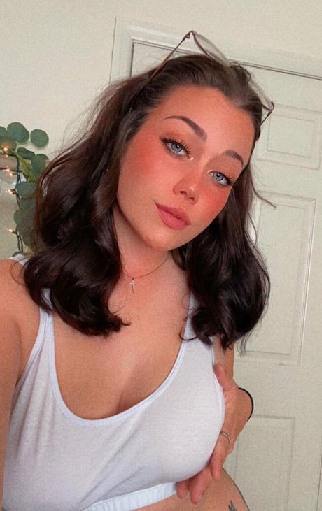 sweetbutselfish onlyfans leak fuck