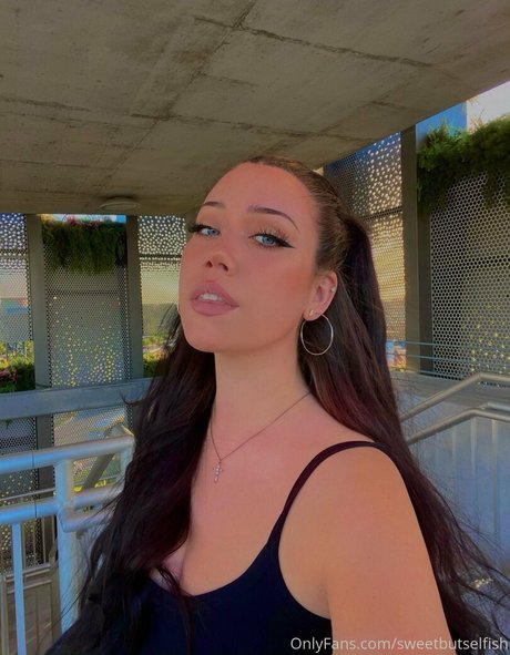 sweetbutselfish nudes onlyfans leaks
