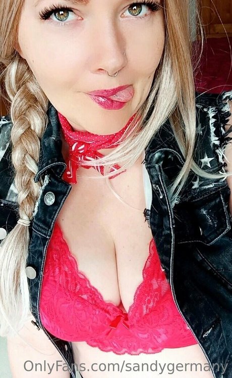 sandydoppeld free onlyfans