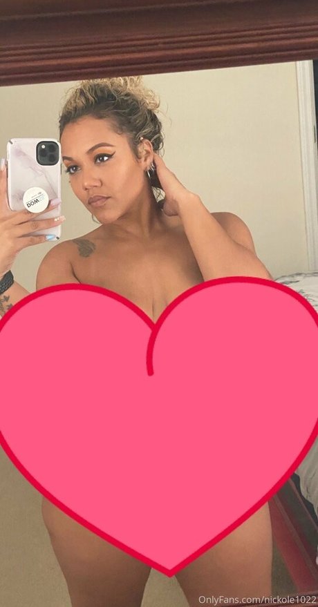 nickole1022 onlyfans strip