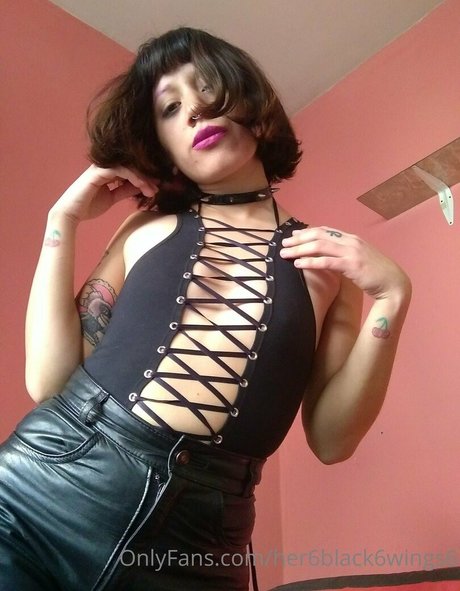 mistresswinona only fans pic