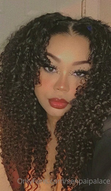 senpaipalace onlyfans sex