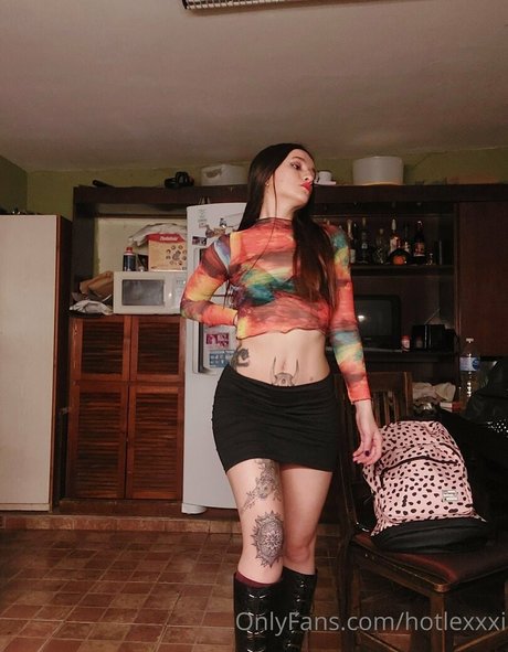 hotlexxxi only fans pics
