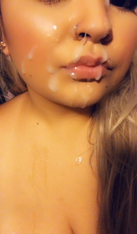 asian babe10 onlyfans fotos