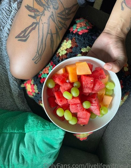 leahsade only fans leaks