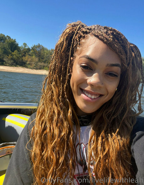 leahsade only fans content