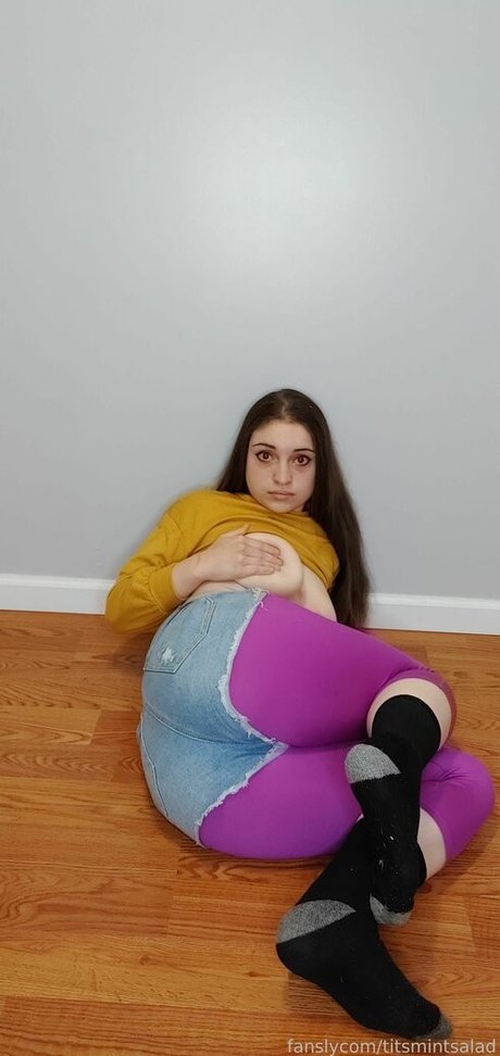 itsmintsalad nude porn onlyfans