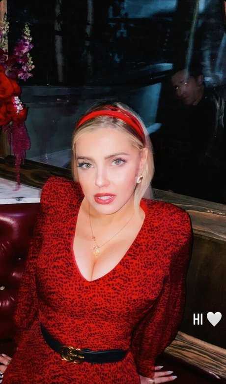 Violet Benson onlyfans leaks naked