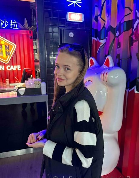 valerieflor onlyfans pics