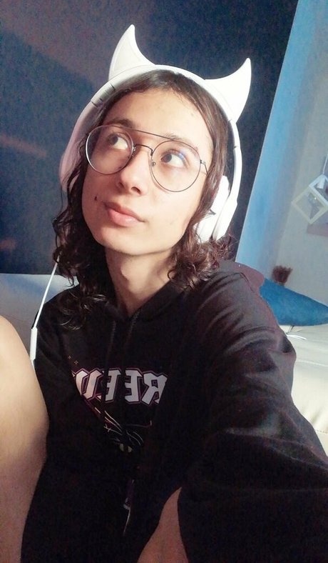 Simonmuller1 onlyfans nude photos