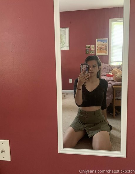 chapstickbxtch nude only fans