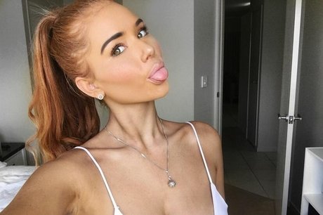 Alyssa Randall only fans pic