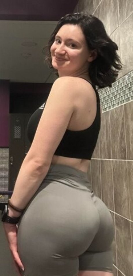 Brianna Juscenia onlyfans images