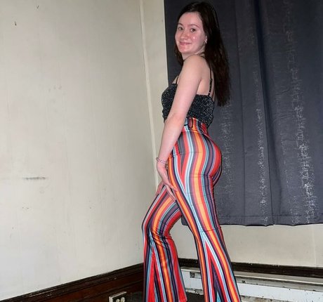 Brianna Juscenia onlyfans striptease