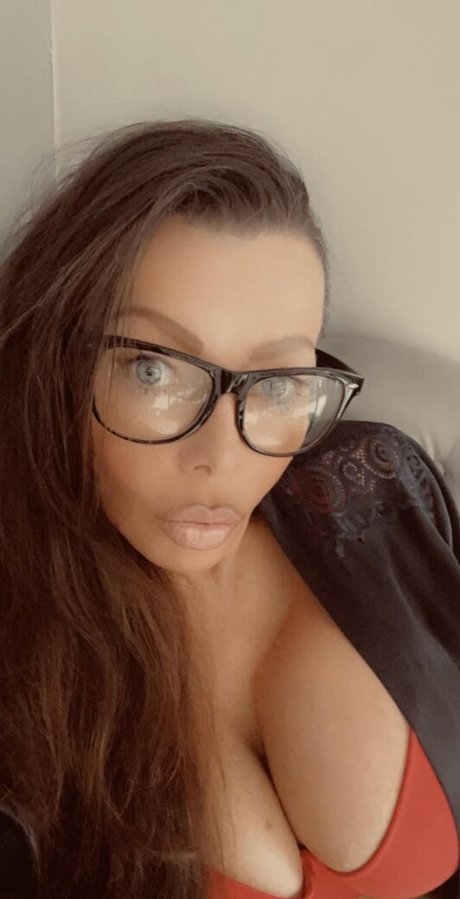 Lea Walker onlyfans fotos