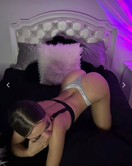 yalisas wrld naked onlyfans