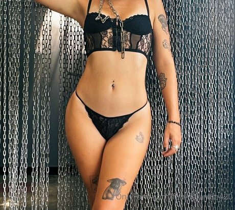 Meg Reillly onlyfans gratis