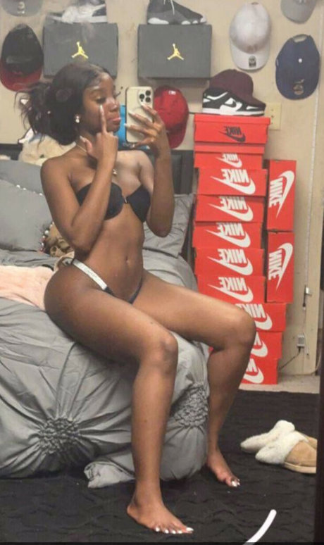 Bhadie kelly leaked onlyfans nudes