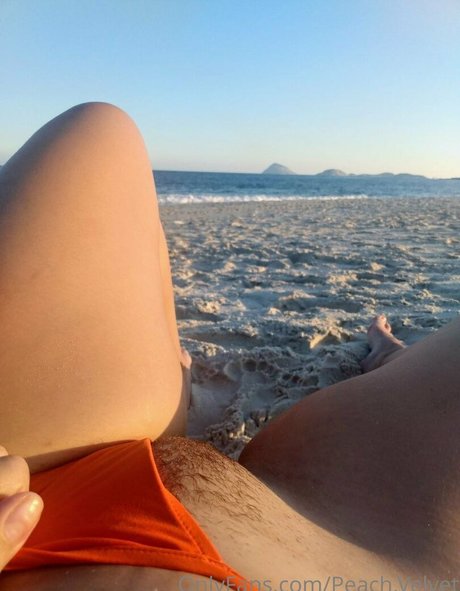 Casal Peachvelvet onlyfans leaked.