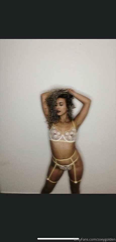 Zoey Bohadana onlyfans model images