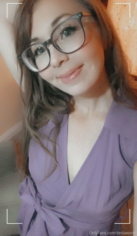 thesoftgoddess onlyfans striptease