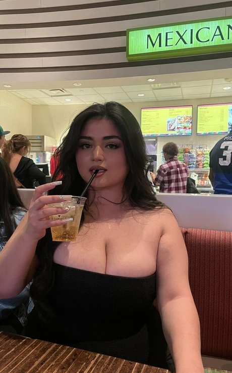 Moniquelona onlyfans leak