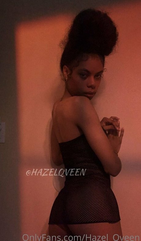 hazelqveen onlyfans boobs