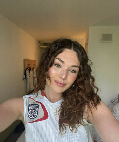 Bobbi Hadgraft naked onlyfans