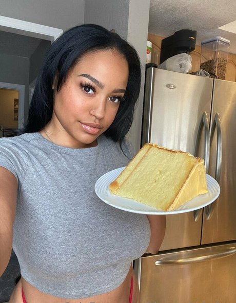 biancathebaker onlyfans leak