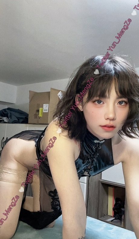 Yun MengZe onlyfans uncensored