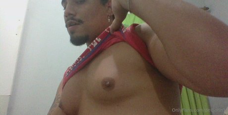 pecjohn1 only fans nude leaks