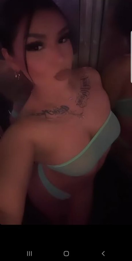 lynaiiiibabyy onlyfans leaks nude