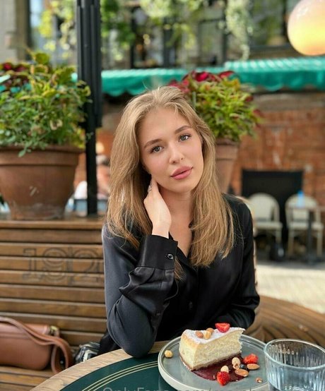 alexa sunny onlyfans for free