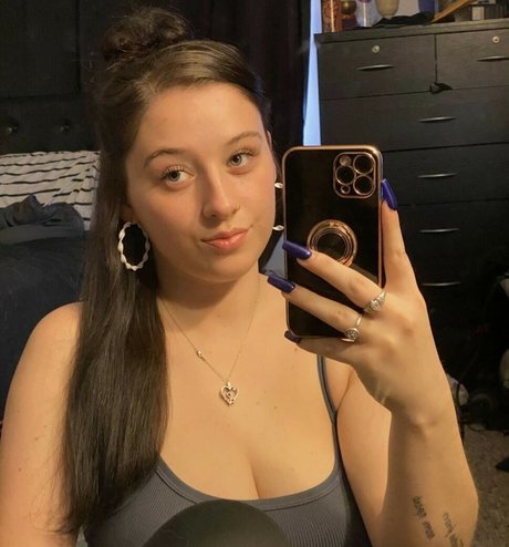 Victoriapetersen30 onlyfans sextape