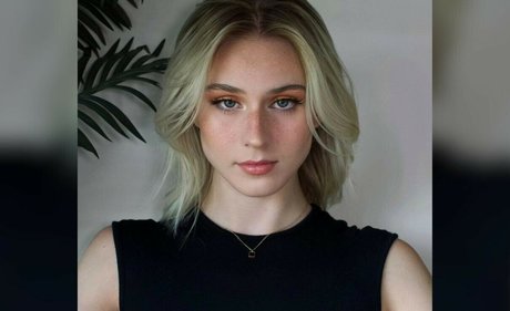 Annabel Lucinda onlyfans images