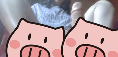 vikavixx naked on onlyfans