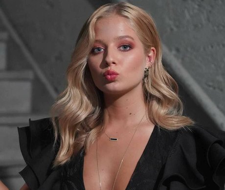 Jackie Evancho onlyfans.