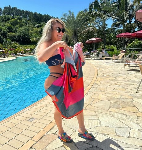 Simony Cantora only fans naked