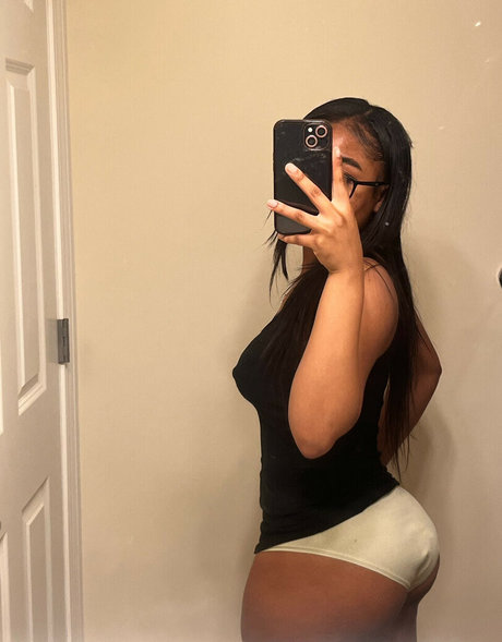 Kayyoniii nude onlyfans porn