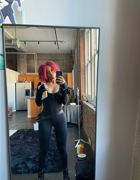 milasapothecary onlyfans images