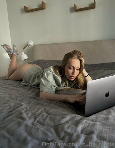 cutie kira onlyfans leaks porn