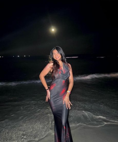 Apoorva Mukhija onlyfans nudes leak