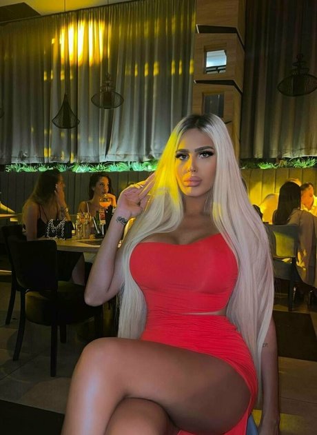 andreatsbarbie onlyfans leaked porn