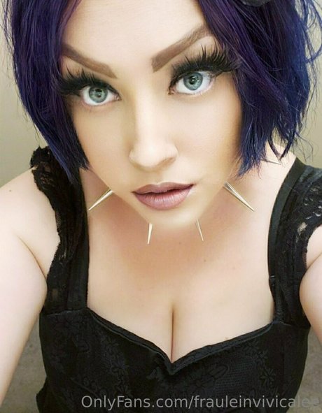 frauleinvivicalee onlyfans leaked photos