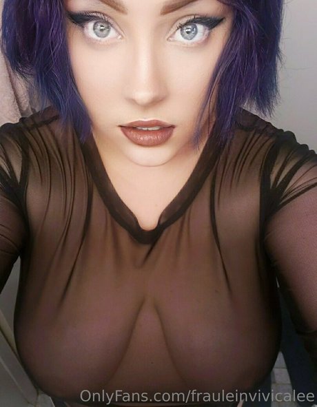 frauleinvivicalee onlyfans leaked dirtyship