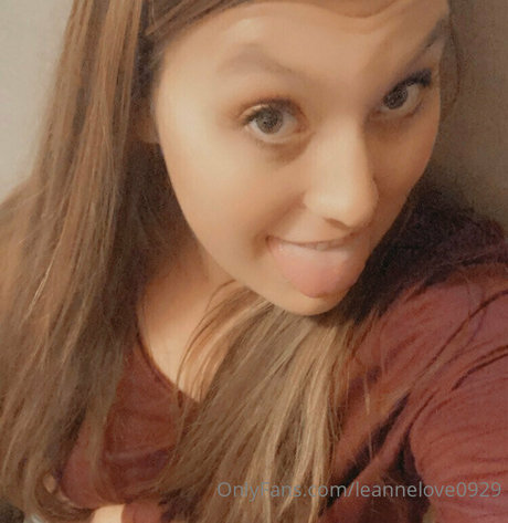 leannelove1992 nude onlyfans pics