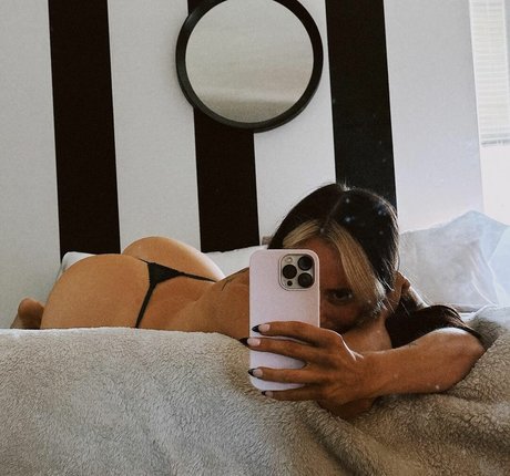 Shesmytranquility onlyfans strip