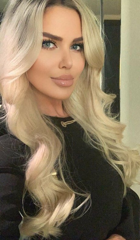 Elisa Bethann onlyfans